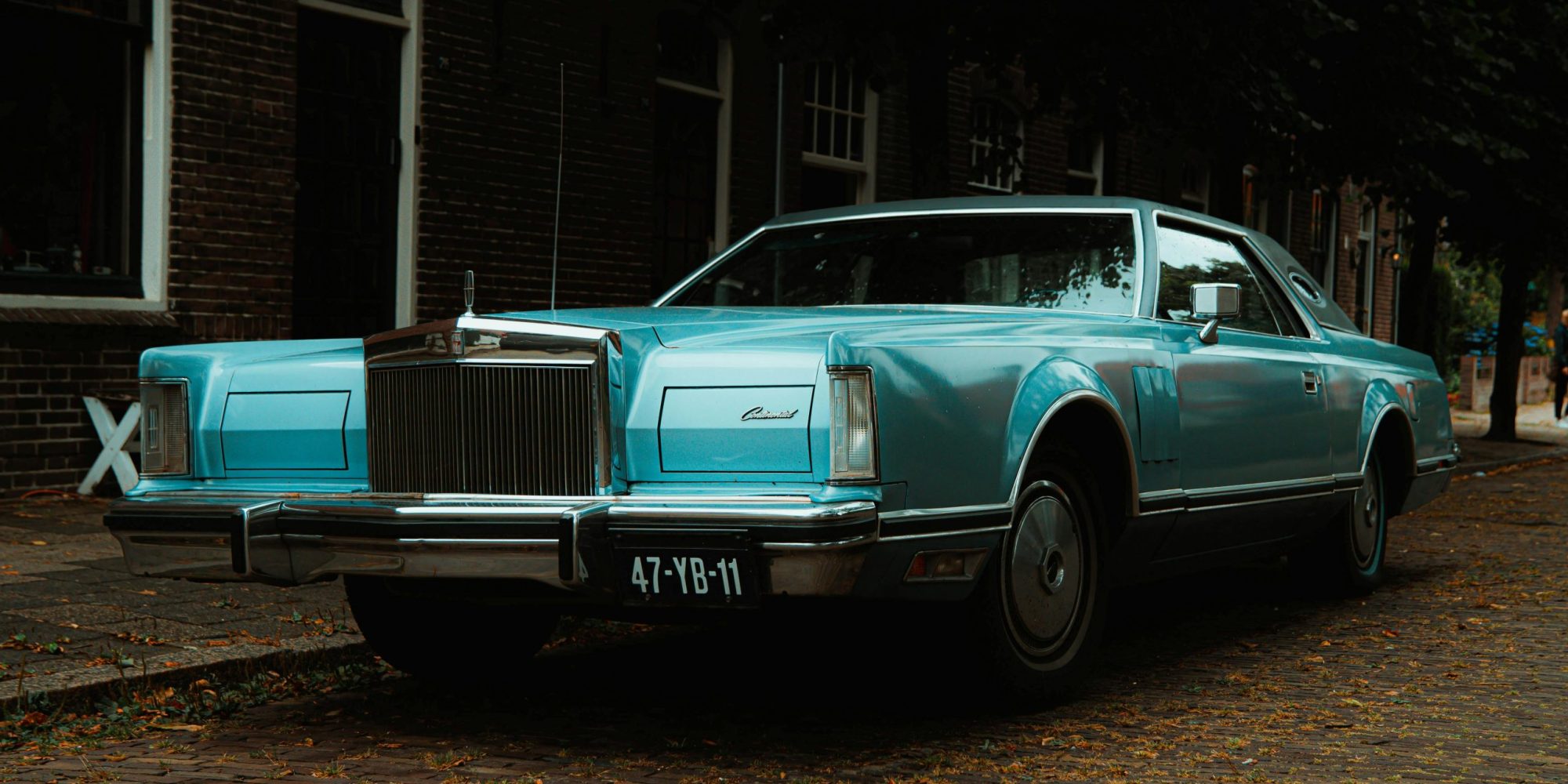 Classic blue Lincoln Continental Mark V by Danique Veldhuis. Lincoln Wheel Adapters & Spacers